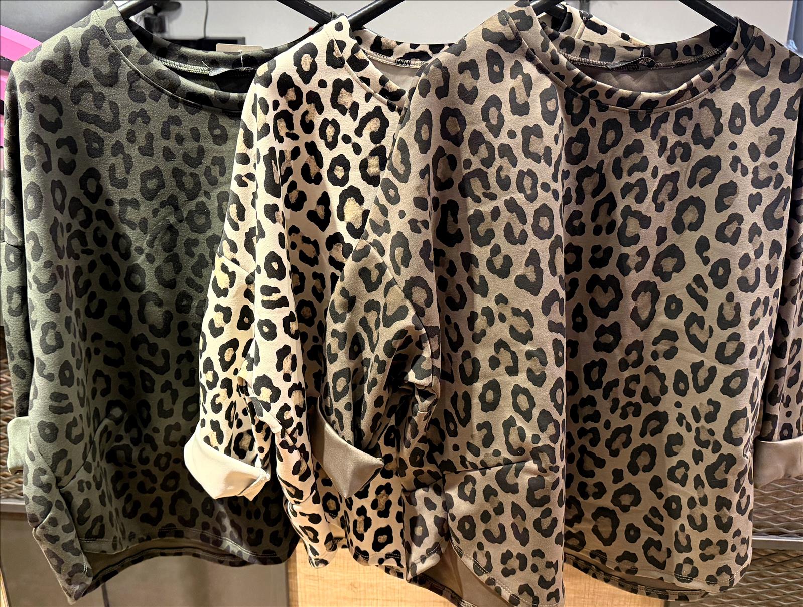 Sweatshirt